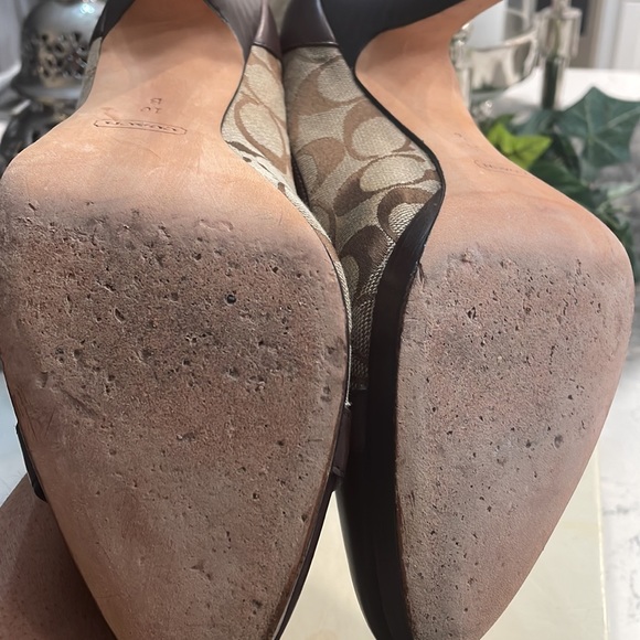 Coach Brown Leather and Jacquard Printed Heels - Picture 11 of 13